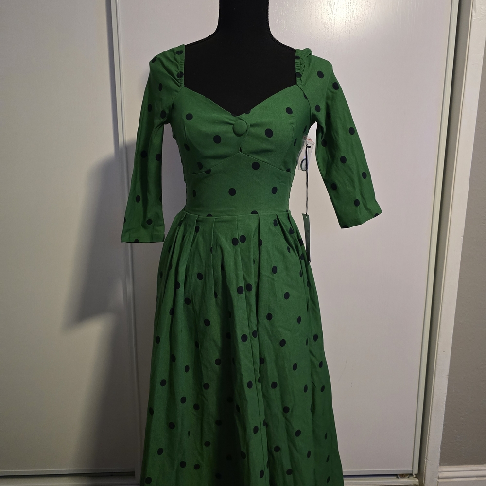 Unique Vintage Green A-Line Sweetheart Dress